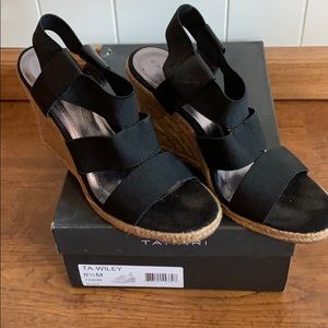 Tahari wedges